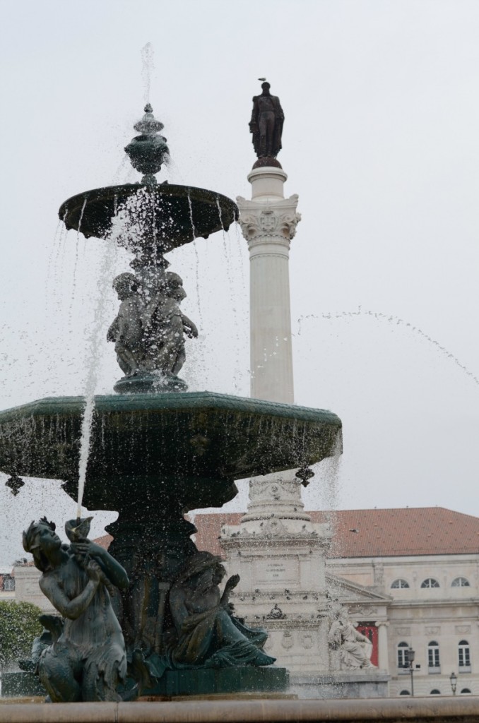 lisbon fountain ohsoantsy